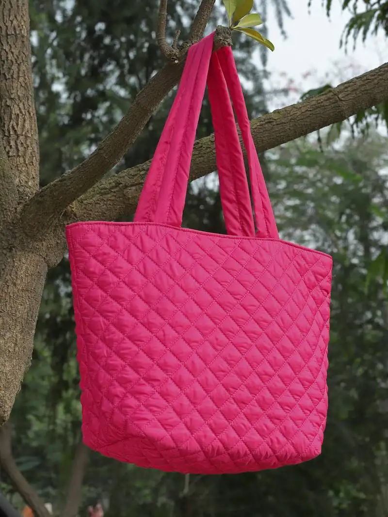 Uno fuchsia harlequin quilted polyester tote bag