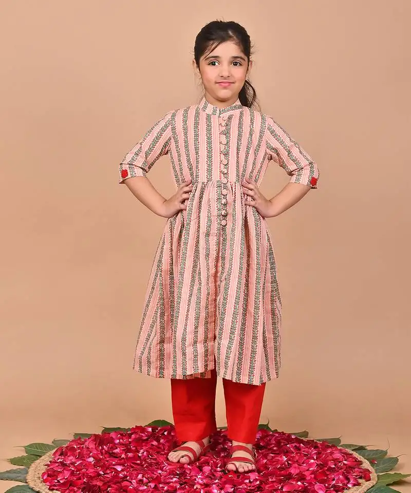 Basil printed cape set