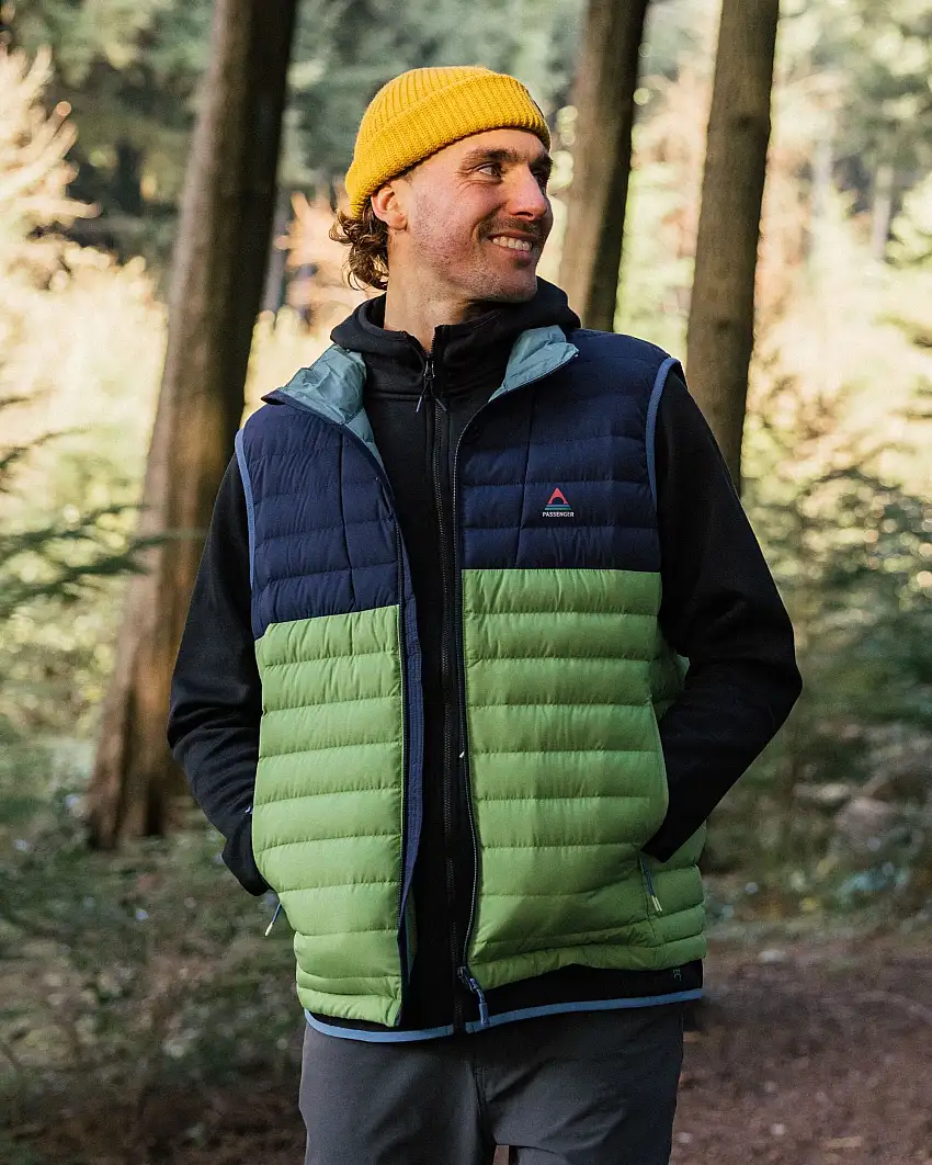 Ashland Down Recycled Gilet - Rich Navy/Pear Green